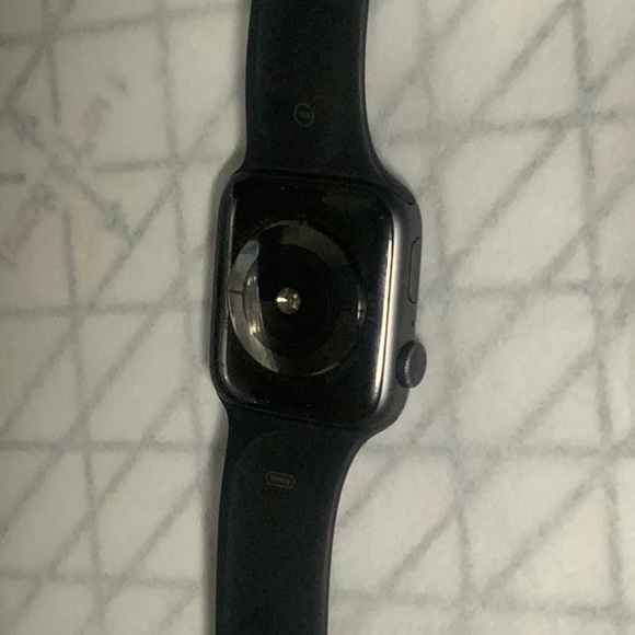 Apple Watch - Picture 5 of 6